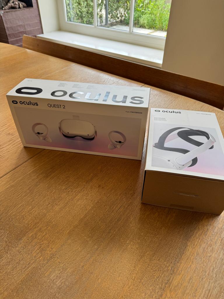 Oculus Quest 2 VR-bril met Elite Strap, Spelcomputers en Games, Virtual Reality, Ophalen of Verzenden, Zo goed als nieuw, VR-bril