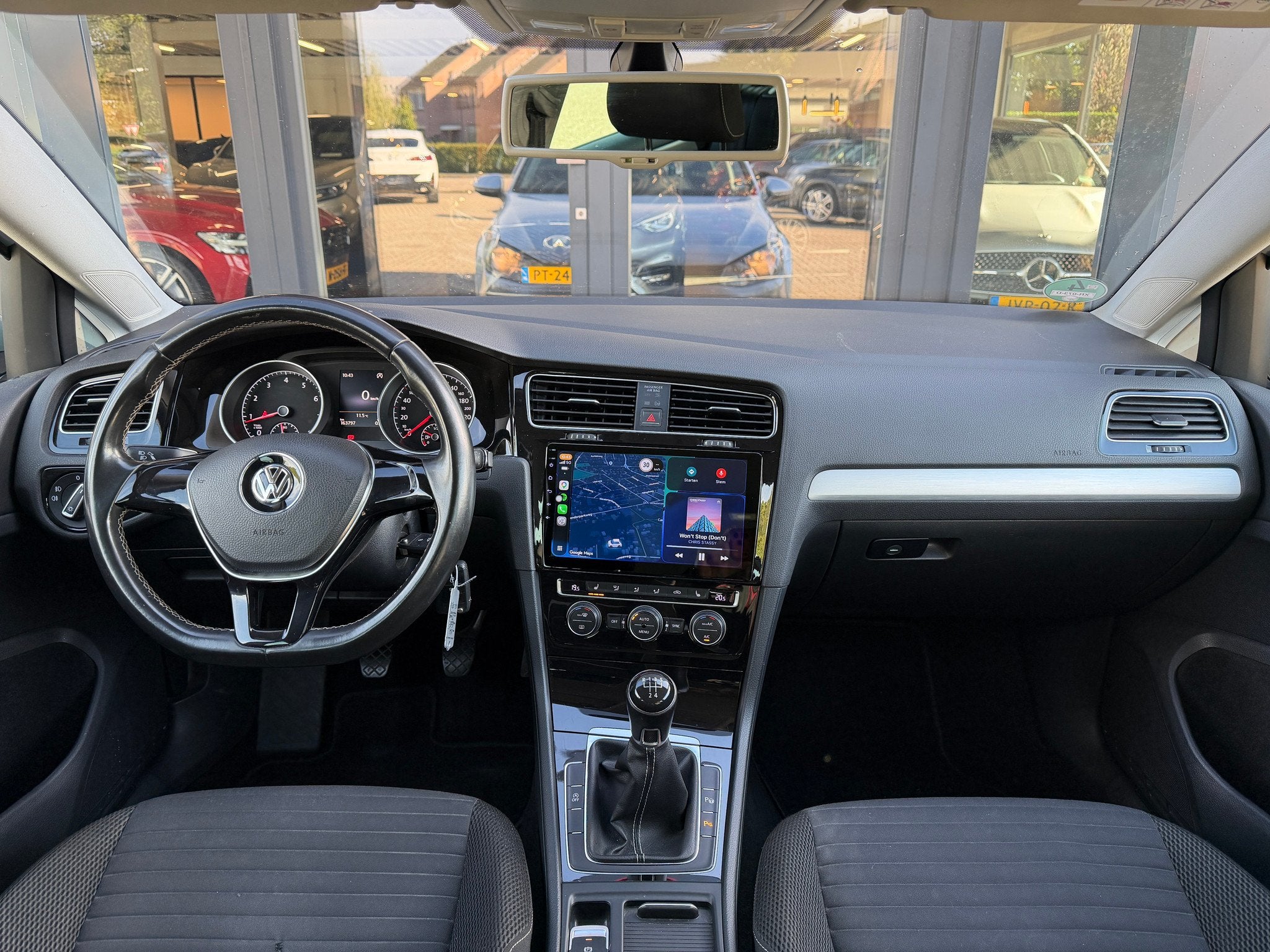 Volkswagen Golf 1.2TSI CUP Ecc-Pdc-ParkAssist-StoelVerw, Gebruikt, Parkeerassistent, Origineel Nederlands, Bedrijf