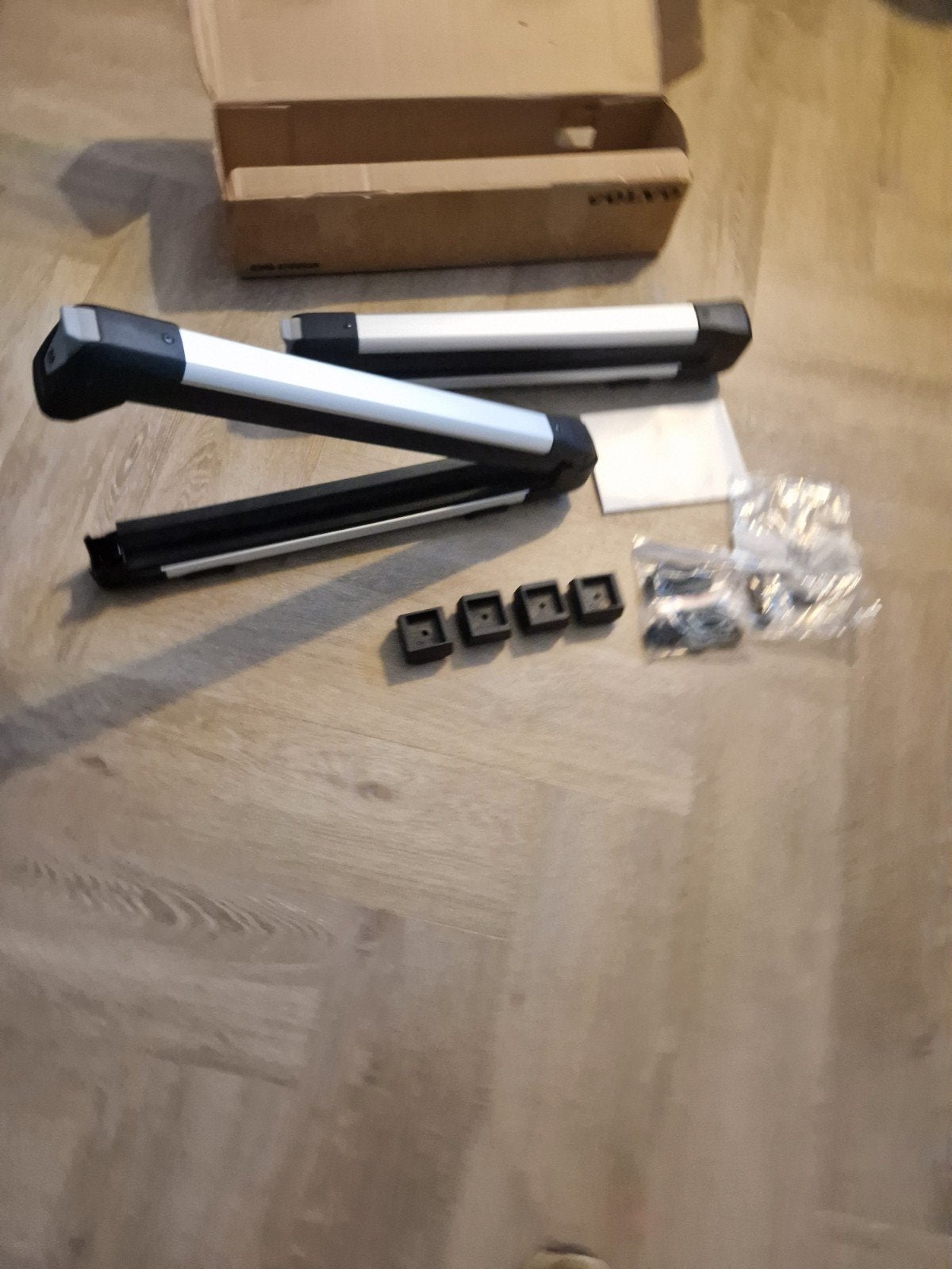 skiklemmen voor op dakdragers (volvo) // skidragers, Auto diversen, Ophalen of Verzenden, Nieuw