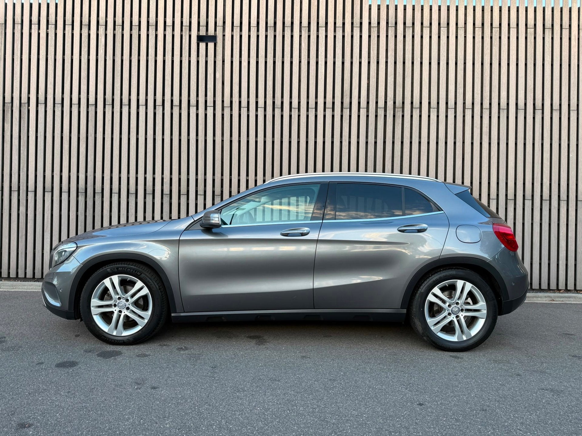 Mercedes-Benz GLA-klasse 220 CDI Prestige Pano/ memory /Leer, Auto's, Mercedes-Benz, Gebruikt, Euro 6, 4 cilinders, 1435 kg