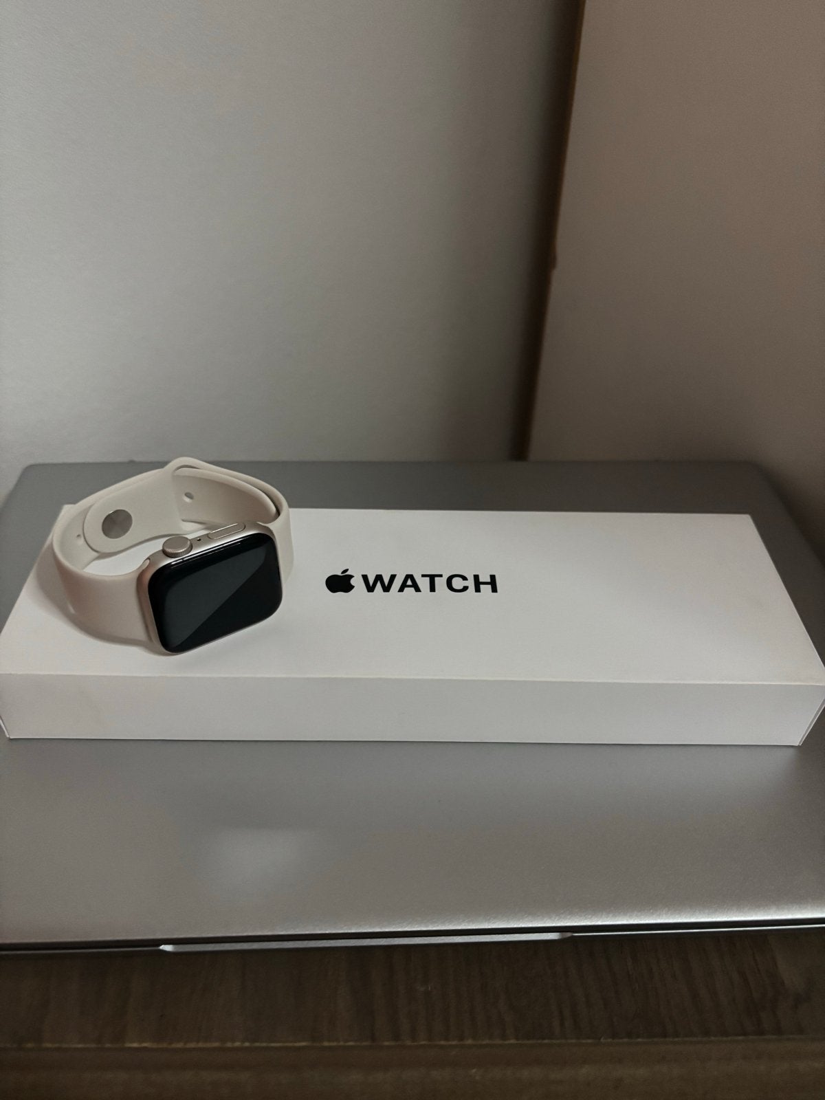 Apple Watch Se3 GPS 40mm Starlight Aluminium, Afstand, Wit, IOS, Ophalen of Verzenden