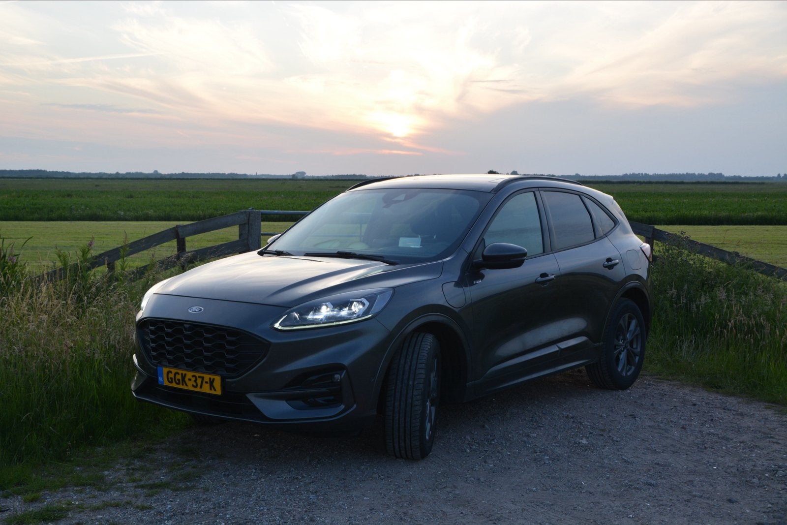 Ford Kuga 2.5 PHEV ST-Line | Panoramadak | BTW-auto |225 PK, Auto's, Plug-in hybride, 152 pk, Kuga, 1744 kg