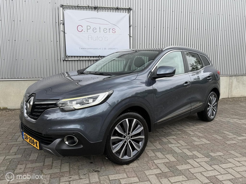 Renault Kadjar 1.2 TCe Bose 2016 / Camera / Trekhaak / Panor, Auto's, Renault, Voorwielaandrijving, Gebruikt, 4 cilinders, Bedrijf