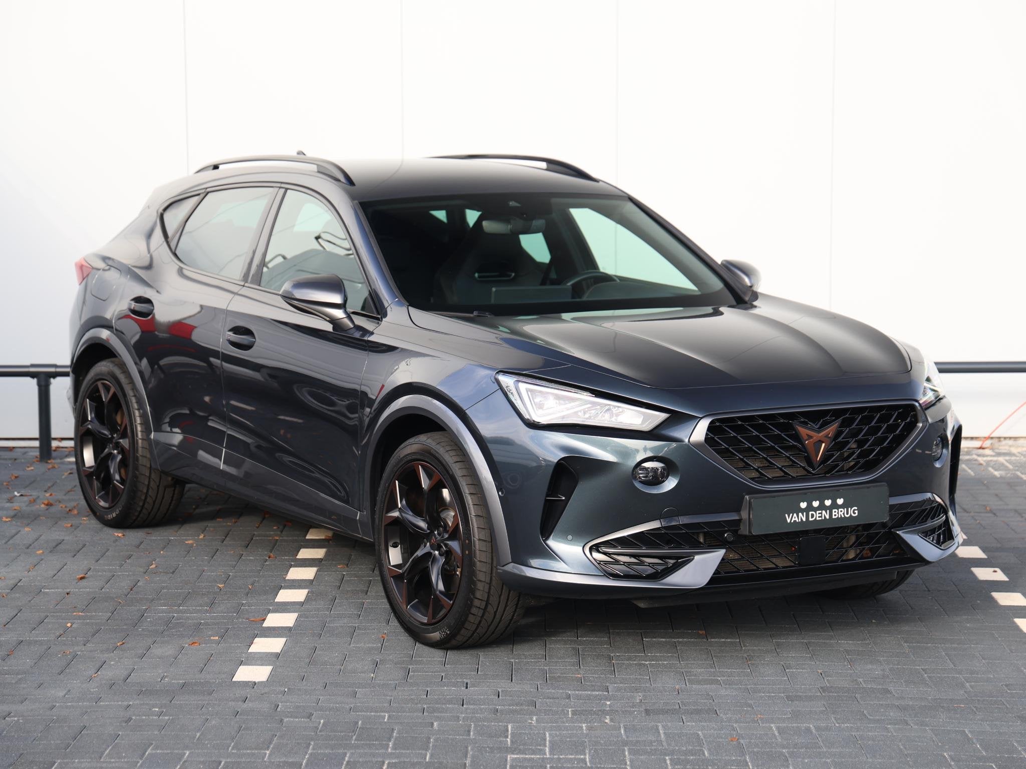CUPRA Formentor 1.4 e-Hybrid VZ Performance 245pk DSG | Navi, Auto's, Stof, Gebruikt, 4 cilinders, Formentor