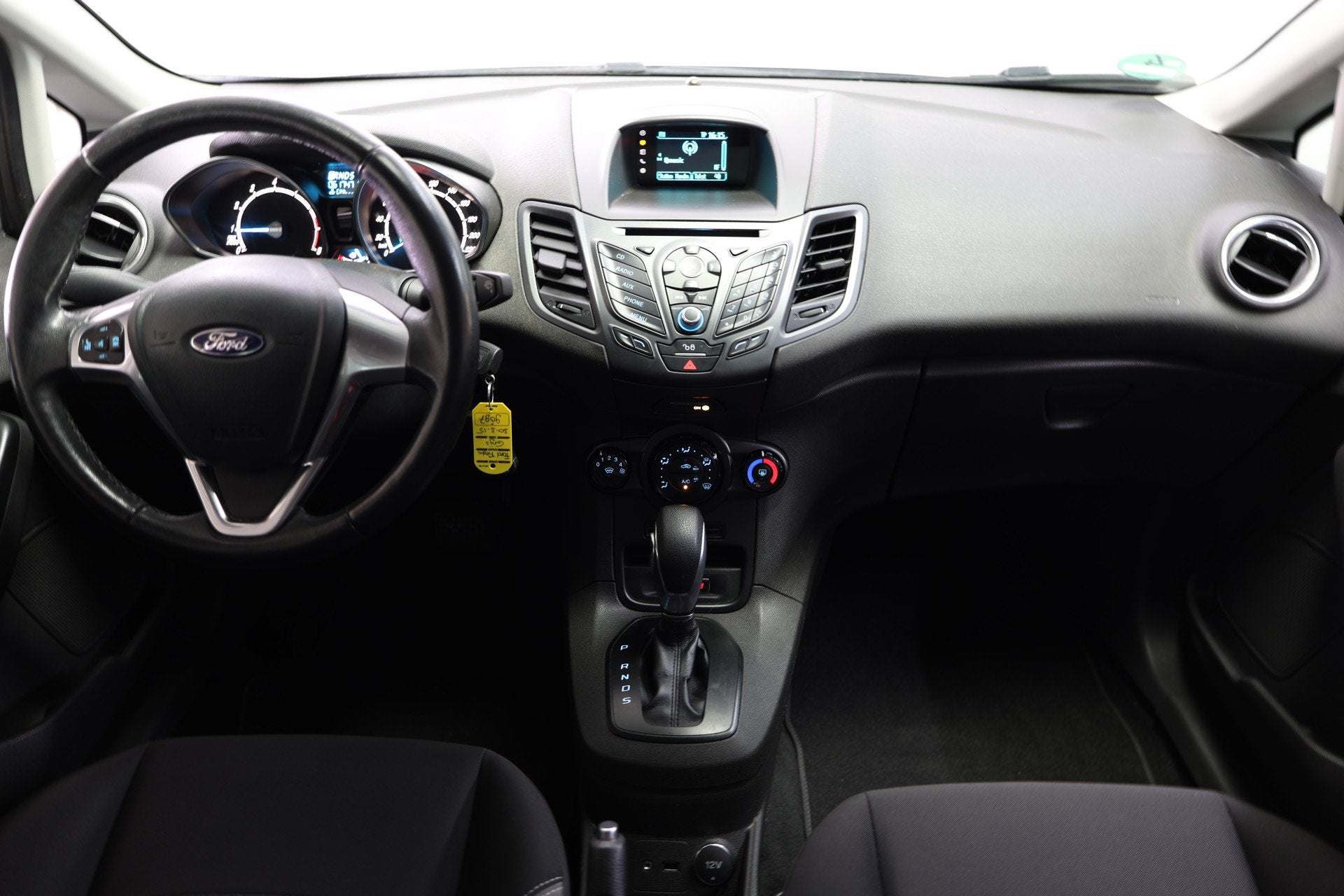 Ford Fiesta 1.0 EcoB 60.000 km ! Titanium AIRCO BT STOELVERW, Gebruikt, Zwart, Origineel Nederlands, Bedrijf