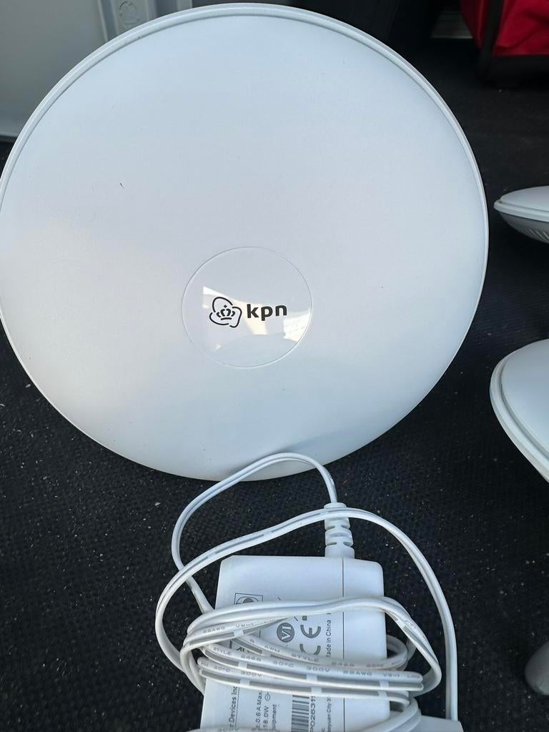 KPN Superwifi Wit ( meerdere beschikbaar ), Computers en Software, WiFi-versterkers, Ophalen of Verzenden, Zo goed als nieuw