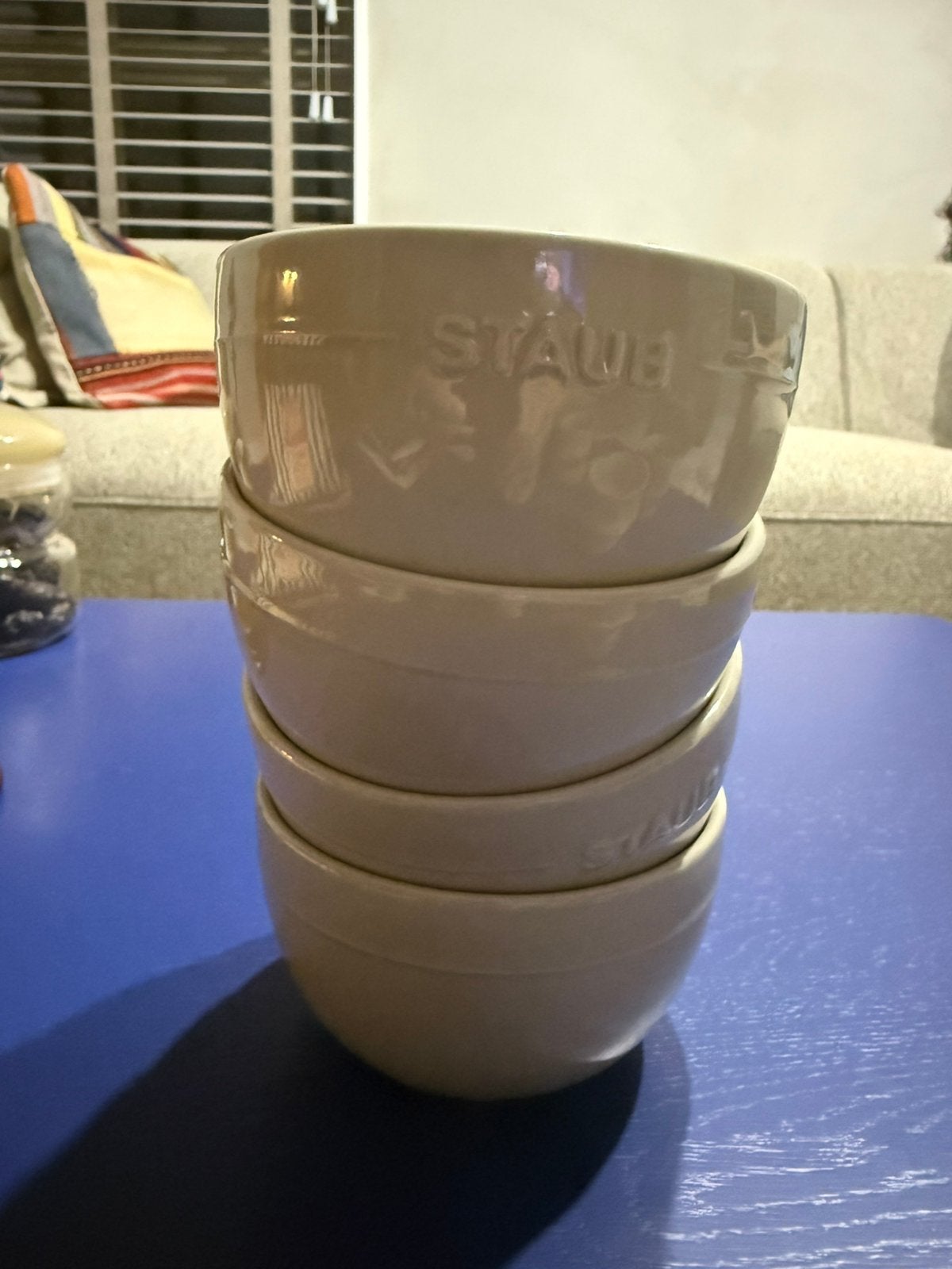 Staub kommetjes – set van 4 – nieuw, Ophalen of Verzenden, Zo goed als nieuw, Kom(men), Overige stijlen