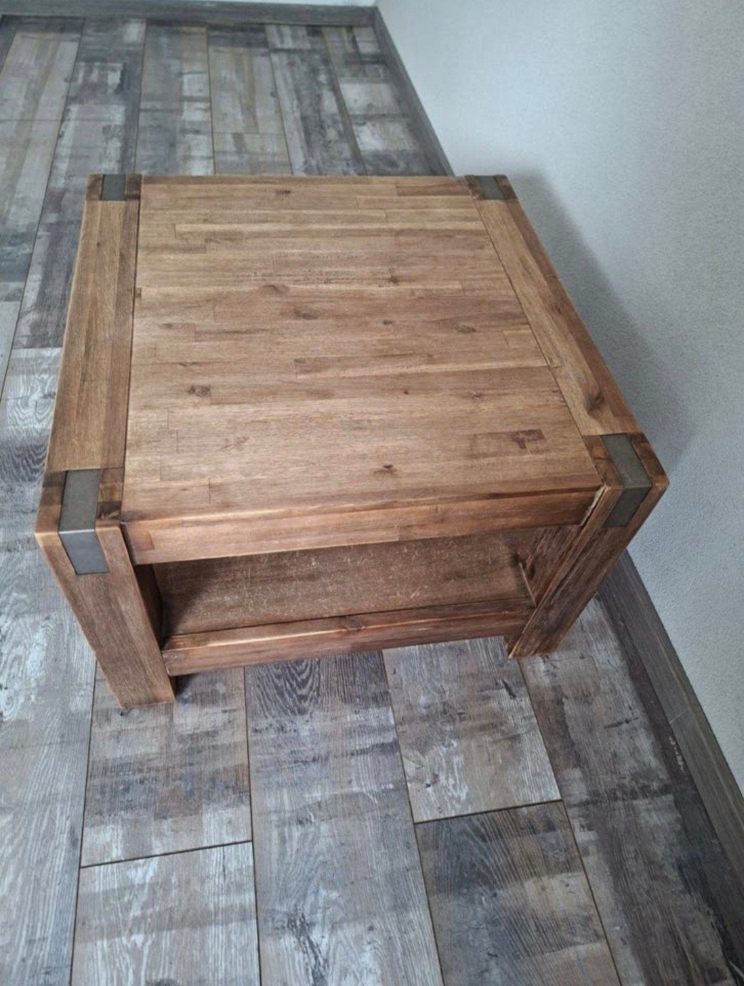 GEZOCHT: Vierkante salon/bijzettafel Pronto Wonen, Ophalen, Gebruikt, 50 tot 100 cm, Vierkant