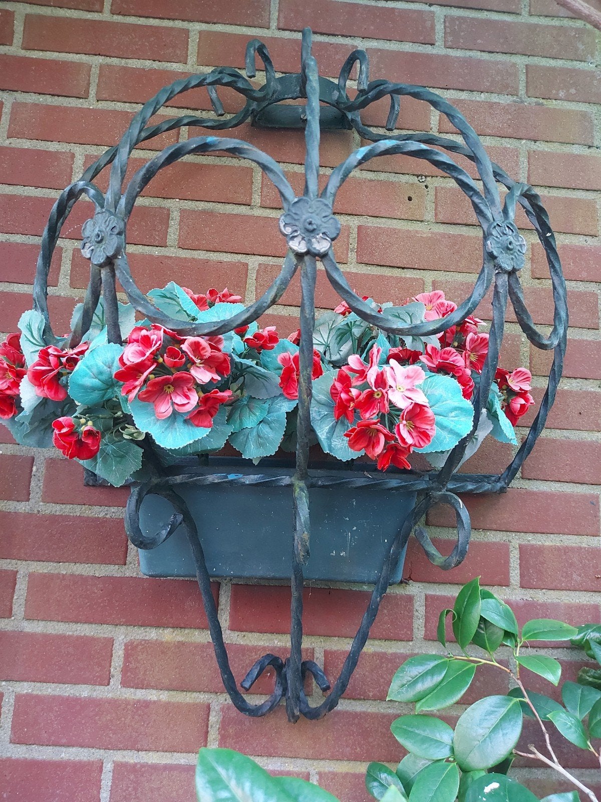 Decoratieve metalen bloembakhouder/ ruif, Tuin en Terras, Ophalen, Gebruikt, Balkon, Metaal