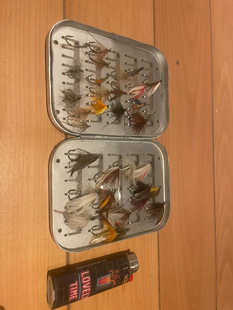 wheatley Silmalloy metal vlieg, streamer doos met steamers, Watersport en Boten, Hengelsport | Vliegvissen, Ophalen of Verzenden