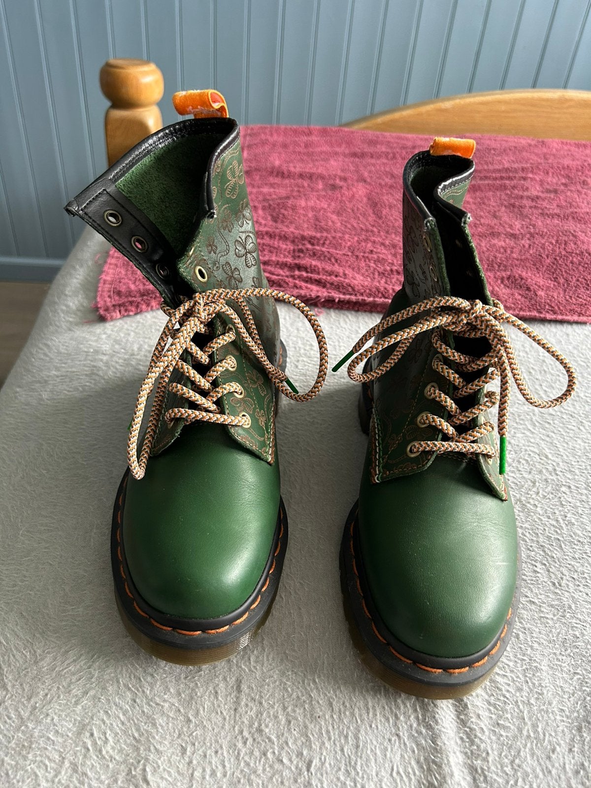 Dr Martens St patricks Day Shamrock maat 37, Ophalen of Verzenden, Nieuw, Zwart