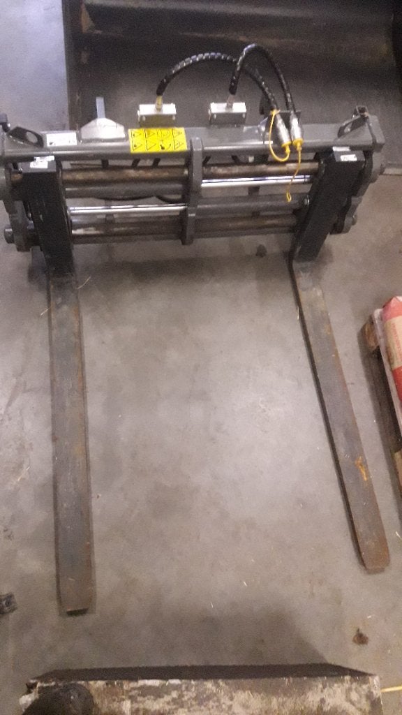 Hydraulische vorkenset voor Giant werktuigen, Ophalen, Zo goed als nieuw