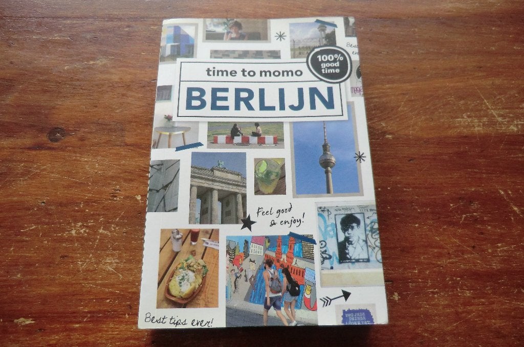 reisgids - Berlijn - time to momo (2016) / Duitsland oost, Boeken, Overige merken, Europa, Ophalen of Verzenden, Zo goed als nieuw