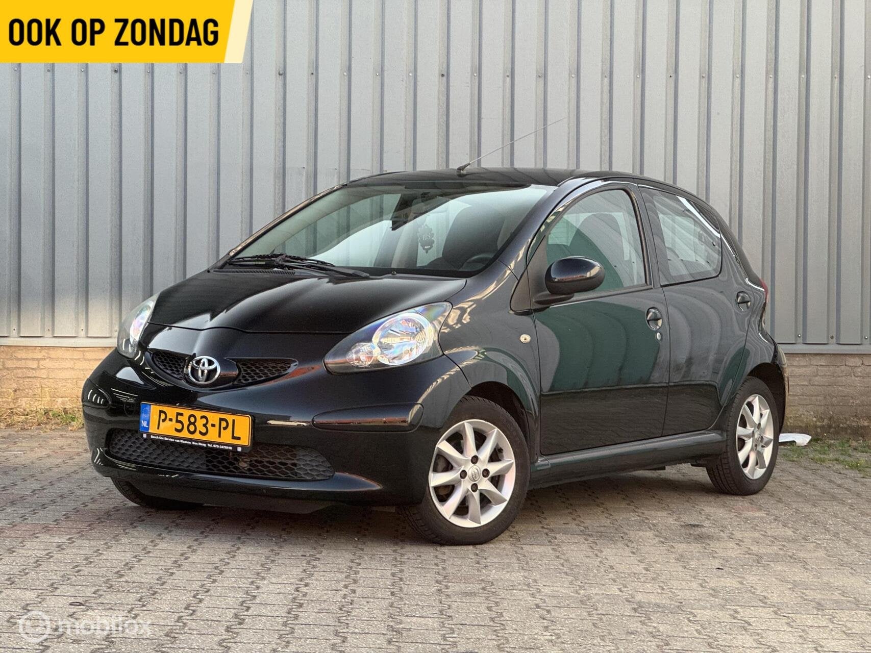 Toyota Aygo 1.0-12V + | Airco | 5DRS | LMV, Voorwielaandrijving, Stof, 4 stoelen, Bedrijf