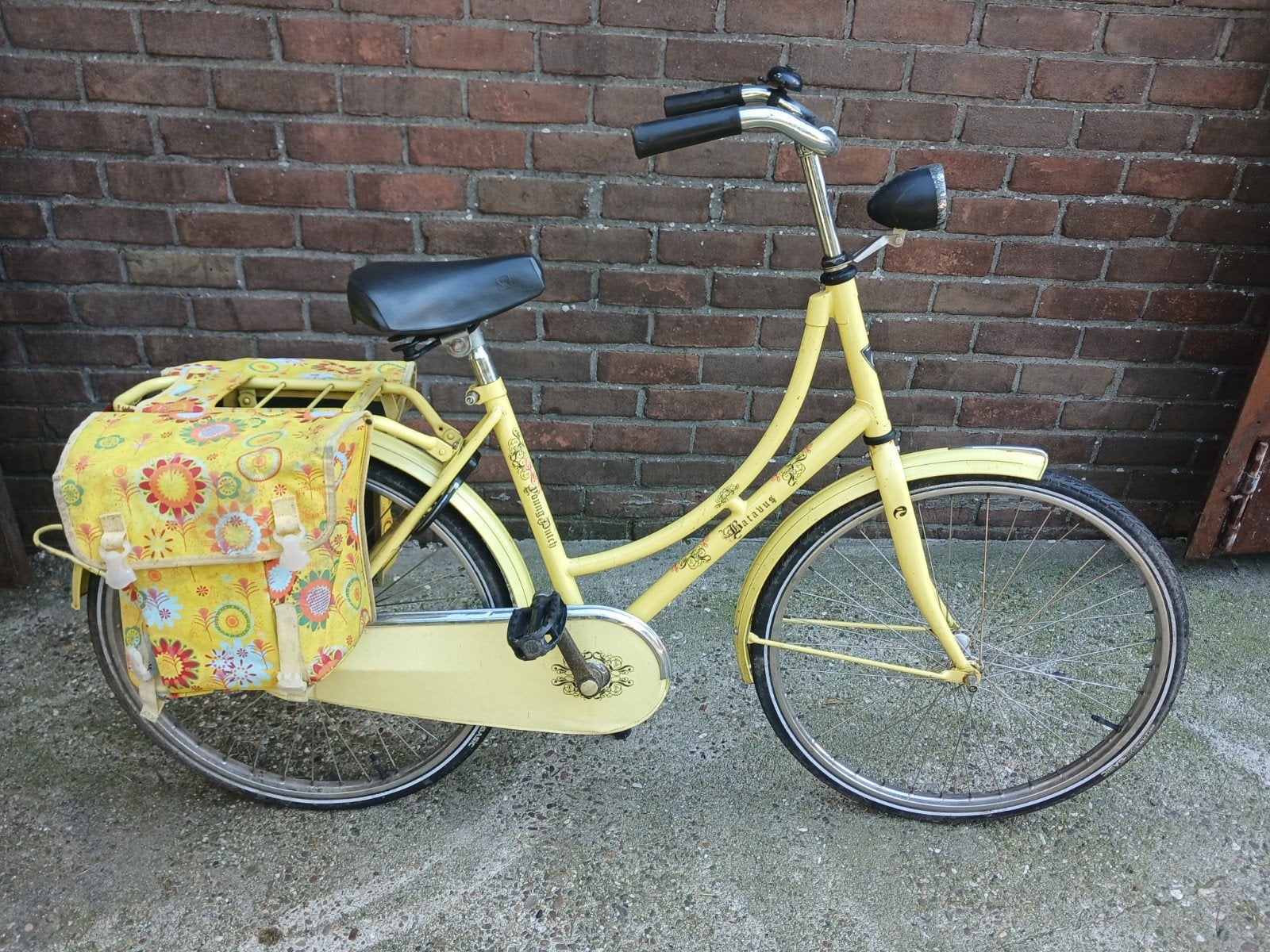 batavus meisjes omafiets 24 inch, Fietsen en Brommers, Fietsen | Meisjes, Ophalen, Terugtraprem, Batavus, Gebruikt