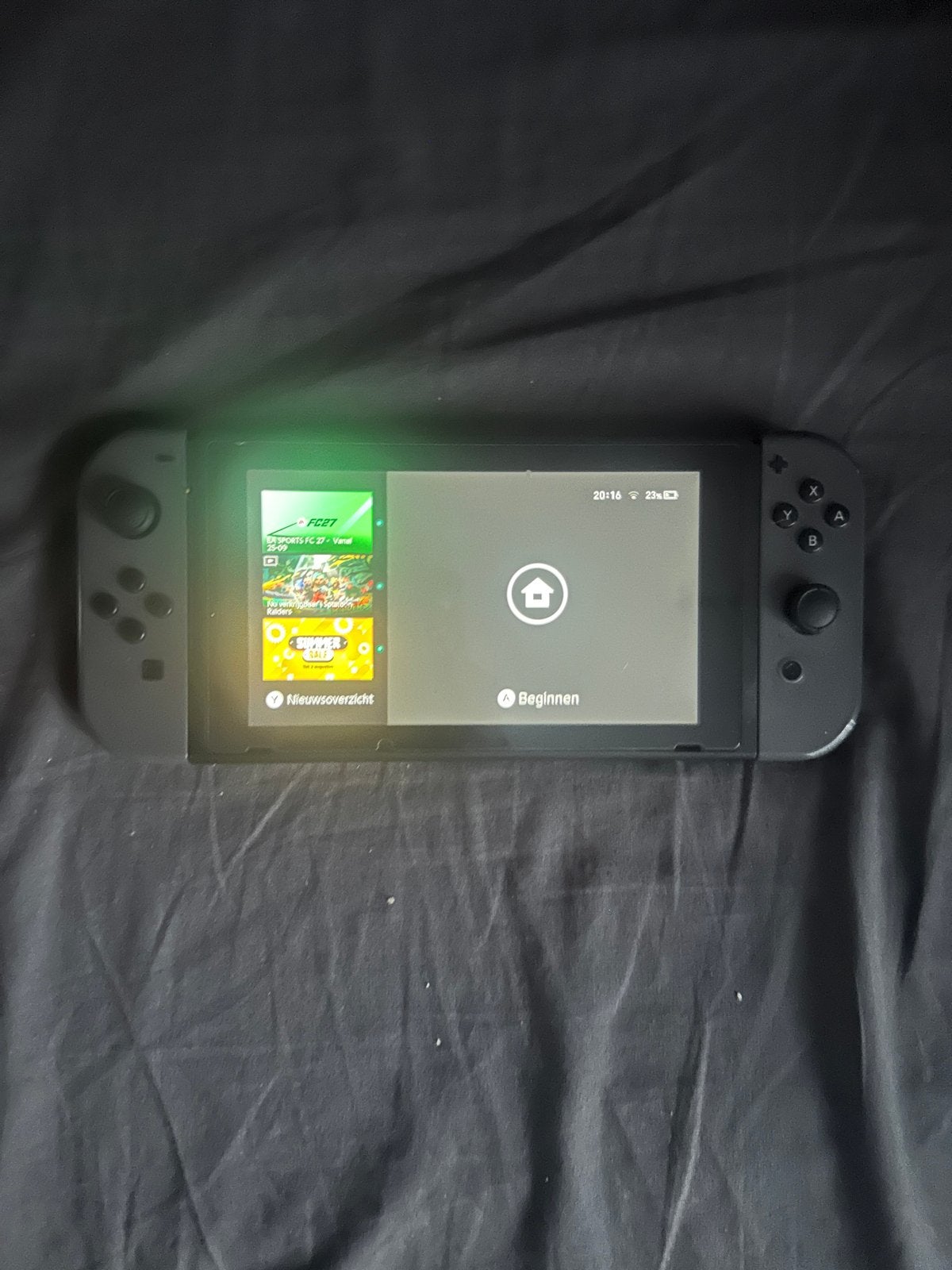 Nintendo Switch (grijs) met 5 spellen en accessoires, Met games, Met 2 controllers, Ophalen of Verzenden, Zo goed als nieuw