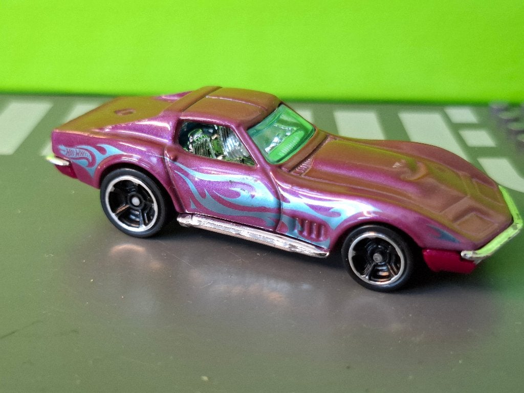 Hotwheels - 1969 Chevrolet Corvette [paars] 1/60, Ophalen of Verzenden, Zo goed als nieuw, Auto