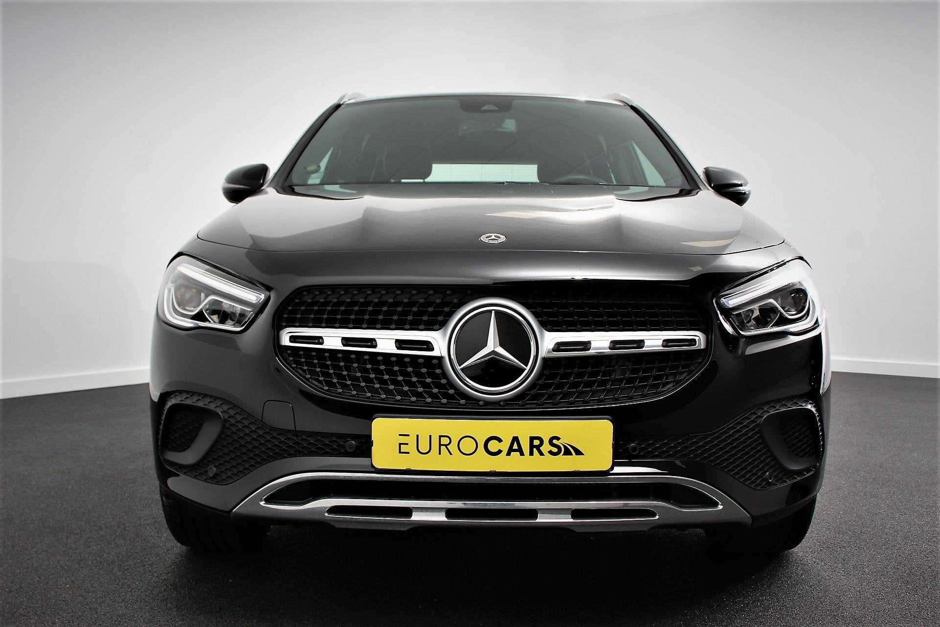 Mercedes-Benz GLA-klasse 200 163pk Automaat Progressive Navi, 15 km/l, Euro 6, 4 cilinders, Leder en Stof