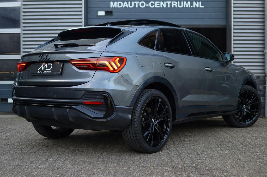 Audi Q3 Sportback 35 TFSI 3x S-Line| Pano| Matrix| Sonos| Ca, Auto's, Audi, 12 maanden, 4 cilinders, 1505 kg, Bedrijf