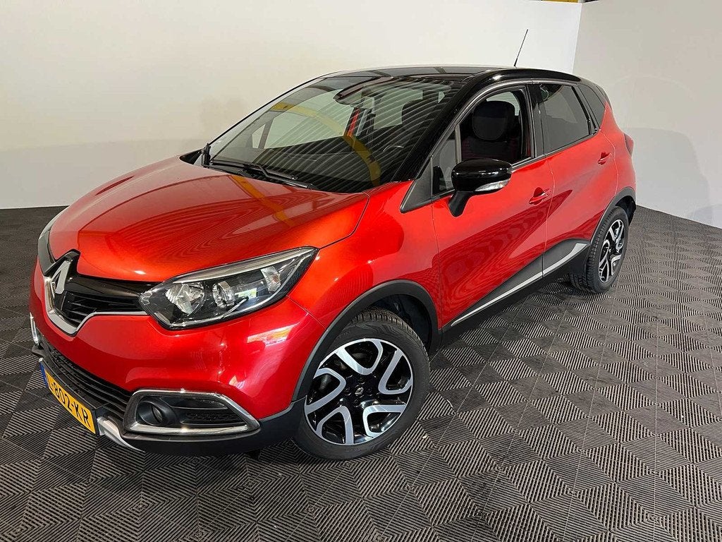 Renault Captur 1.2 TCe Xmod, L-802-KR, Auto's, Renault, 4 cilinders, 57 €/maand, Hatchback, Rood