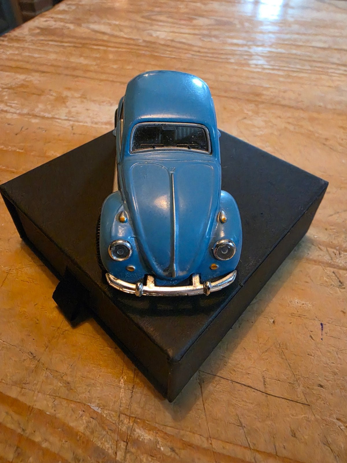 Te koop: VW Kever Junior Line 1:43 (merk Schuco), Ophalen of Verzenden, Gebruikt, Auto, Schuco