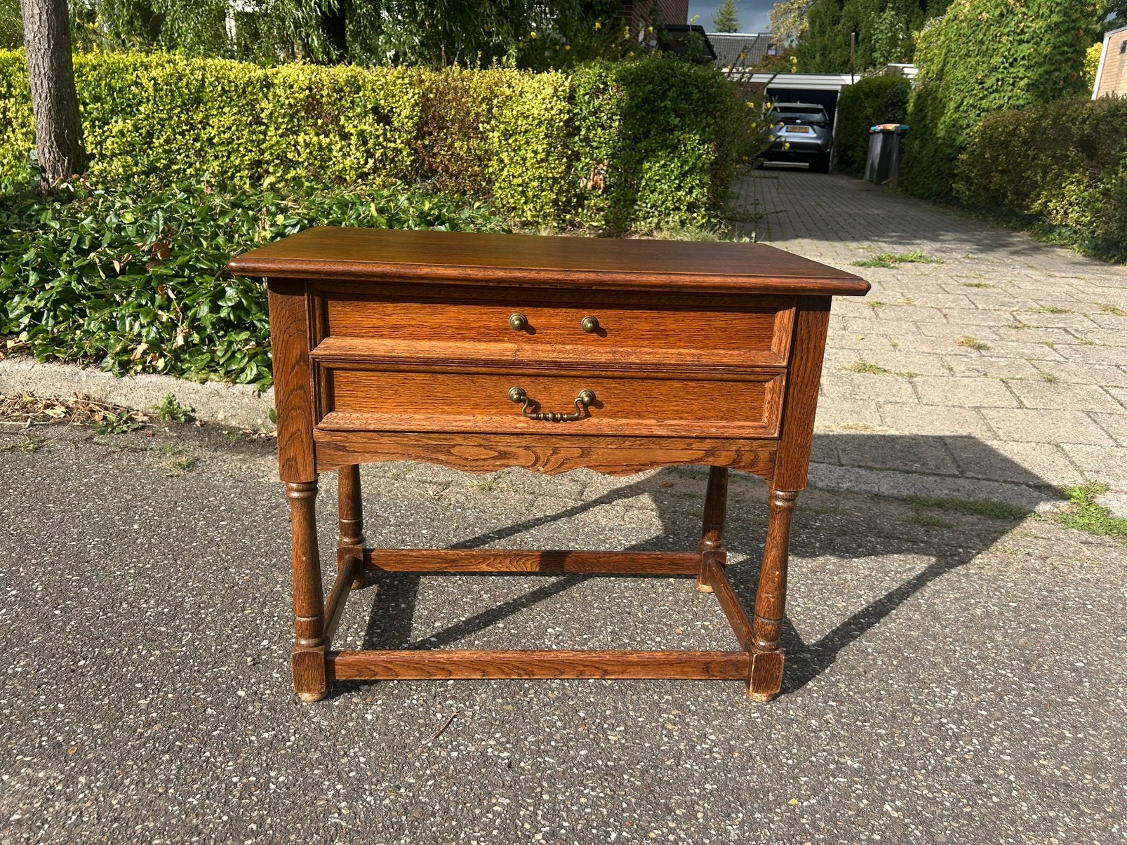 Vintage eikenhouten kastje, Ophalen