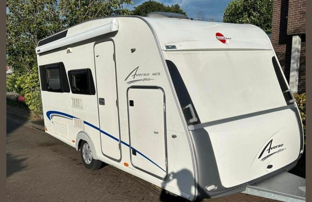 Burstner Averso 440 TK plus - Mover, Hefbed, Stapelbed, Caravans en Kamperen, Caravans, Particulier, Rondzit, Luifel