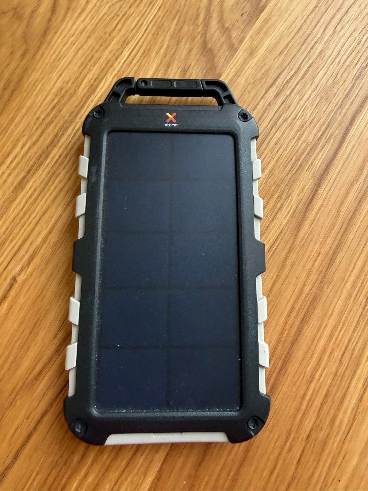 Xtorm Solar Powerbank 10000 mAh - Zo goed als nieuw, Telecommunicatie, Powerbanks, Ophalen of Verzenden, Gebruikt