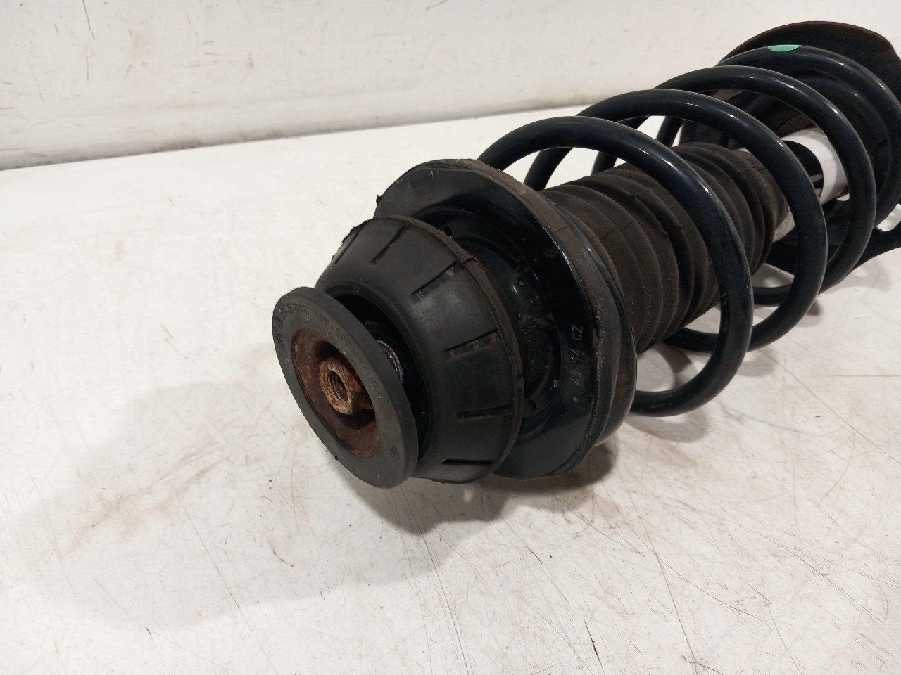 Veerpoot links voor Toyota Aygo, Onderdelen@venauto.nl, Van der Ven Autorecycling B.V., Gebruikt, Ettenseweg 76, 4706 PB Roosendaal, The Netherlands
