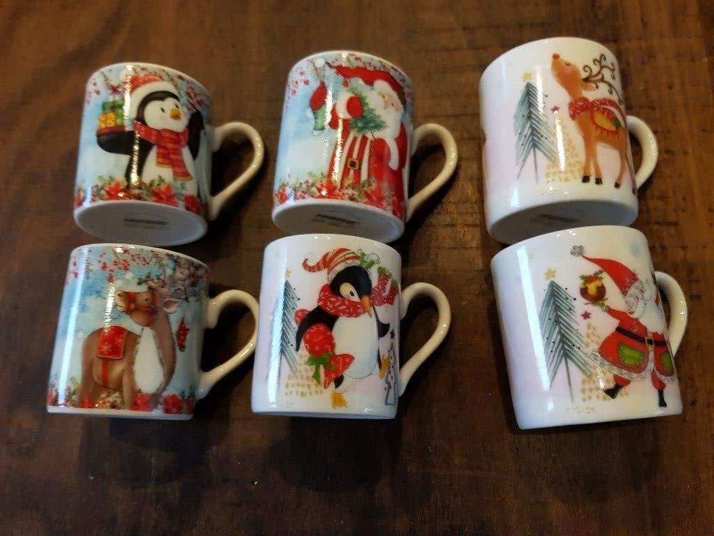 Nieuw: 6 kleine Kerst kopjes, gemerkt Nana Home Design, Diversen, Ophalen of Verzenden, Nieuw