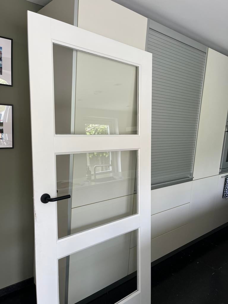 Opdek deur plus klink, Doe-het-zelf en Verbouw, Deuren en Horren, Ophalen of Verzenden, Zo goed als nieuw, Binnendeur, 200 tot 215 cm
