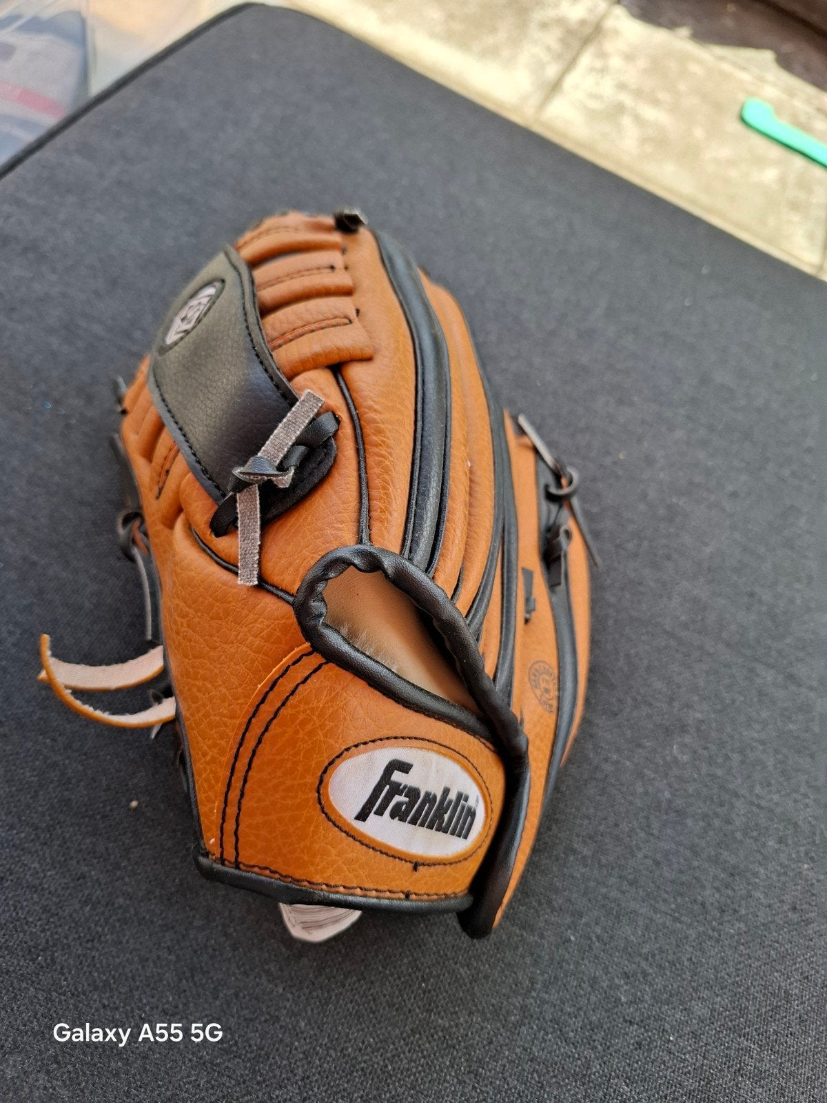 Franklin honkbalhandschoen 11 inch - Zo goed als nieuw, Franklin Sports, Ophalen of Verzenden, Zo goed als nieuw, 1700 Pleasant St, Brockton, MA 02301, USA