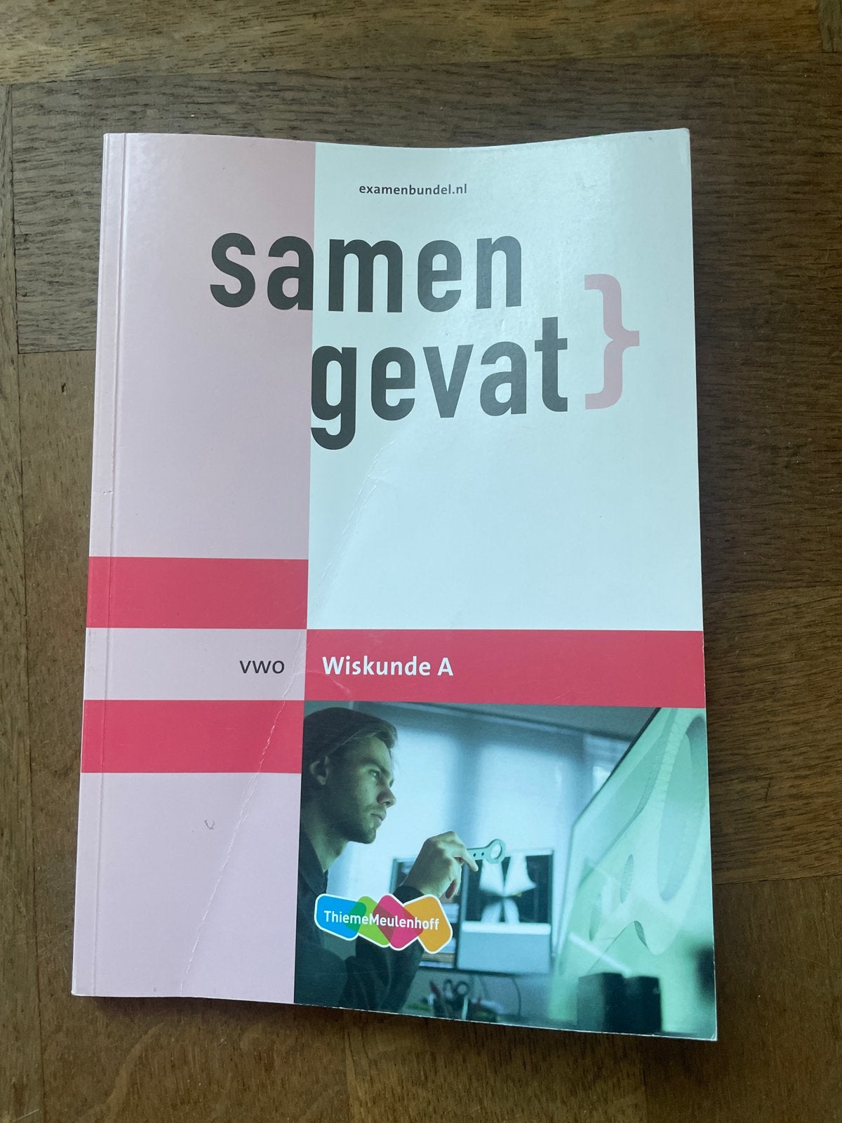 Samengevat VWO Wiskunde A Examenbundel, Ophalen of Verzenden, Zo goed als nieuw, VWO, Wiskunde A