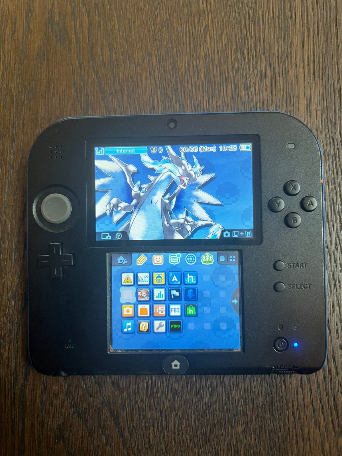 Modded 2DS, 1000+ games!, Ophalen of Verzenden, Zo goed als nieuw, 2DS