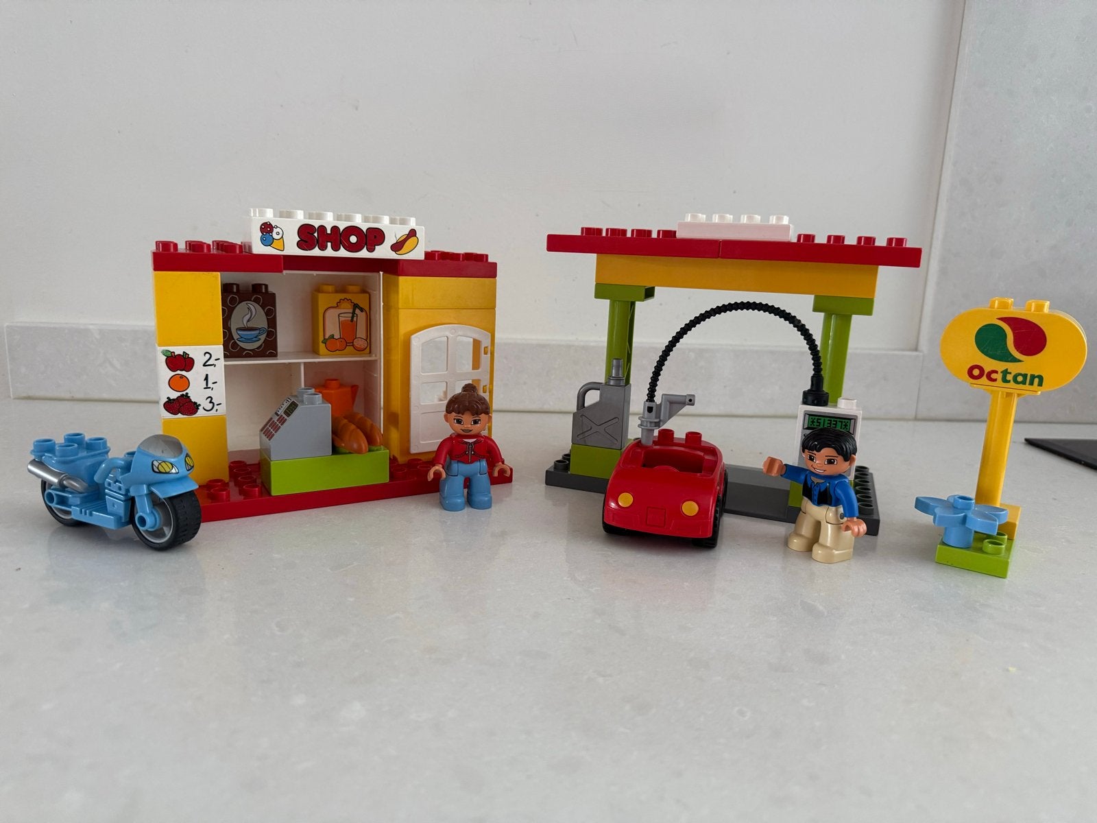 Duplo Tankstation en Winkel #6171 met figuren en voertuigen, Inclusief minifiguren, Gebruikt, Overige thema's, Ophalen of Verzenden