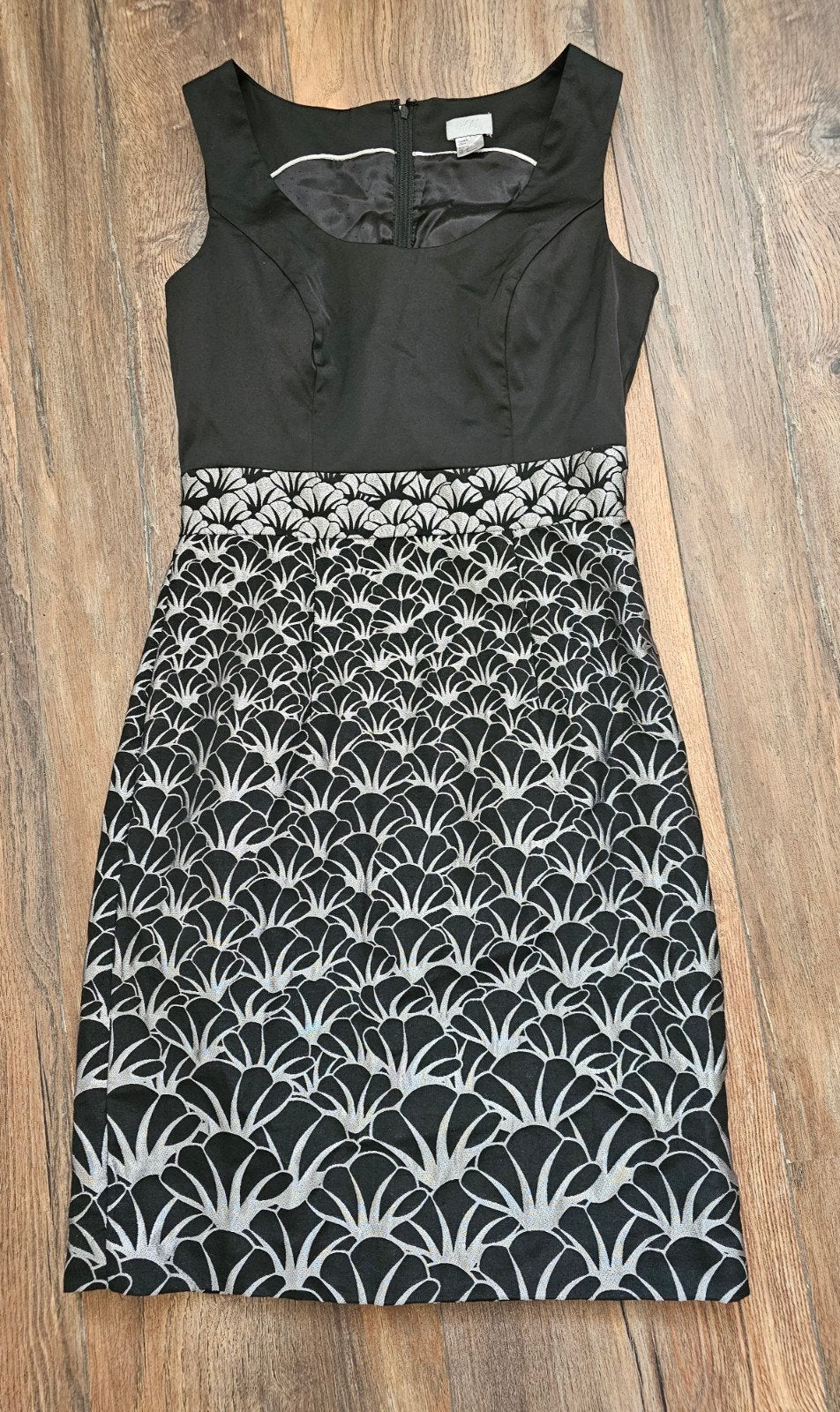 H&M prachtige zwart zilveren jurk mt 36 in nieuwstaat, Ophalen of Verzenden, Zo goed als nieuw, Maat 36 (S), Zwart