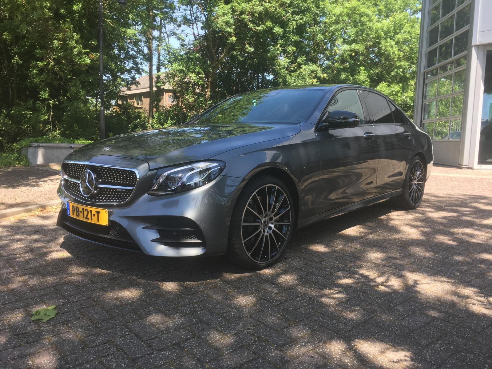 Mercedes-Benz E-Klasse 3.0 CDI E350 Sedan AUT 2017 Grijs, Auto's, Mercedes-Benz, Automaat, Achterwielaandrijving, 258 pk, 2987 cc