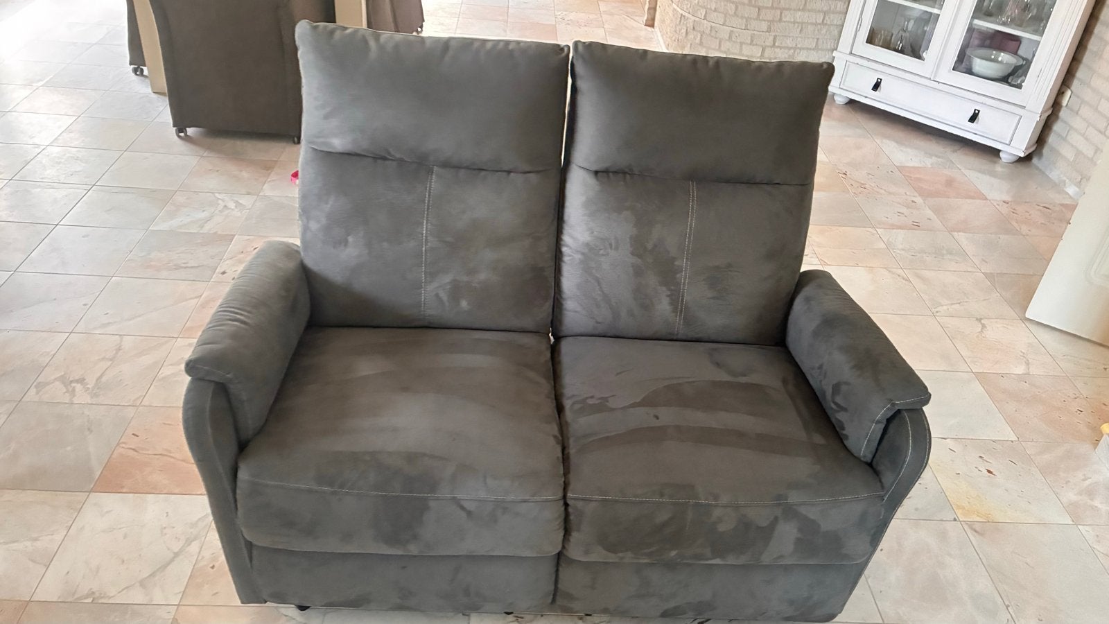 2x Comfortabele 2-zitsbank met relaxfunctie, Gebruikt, 150 tot 200 cm, Tweepersoons, 75 tot 100 cm