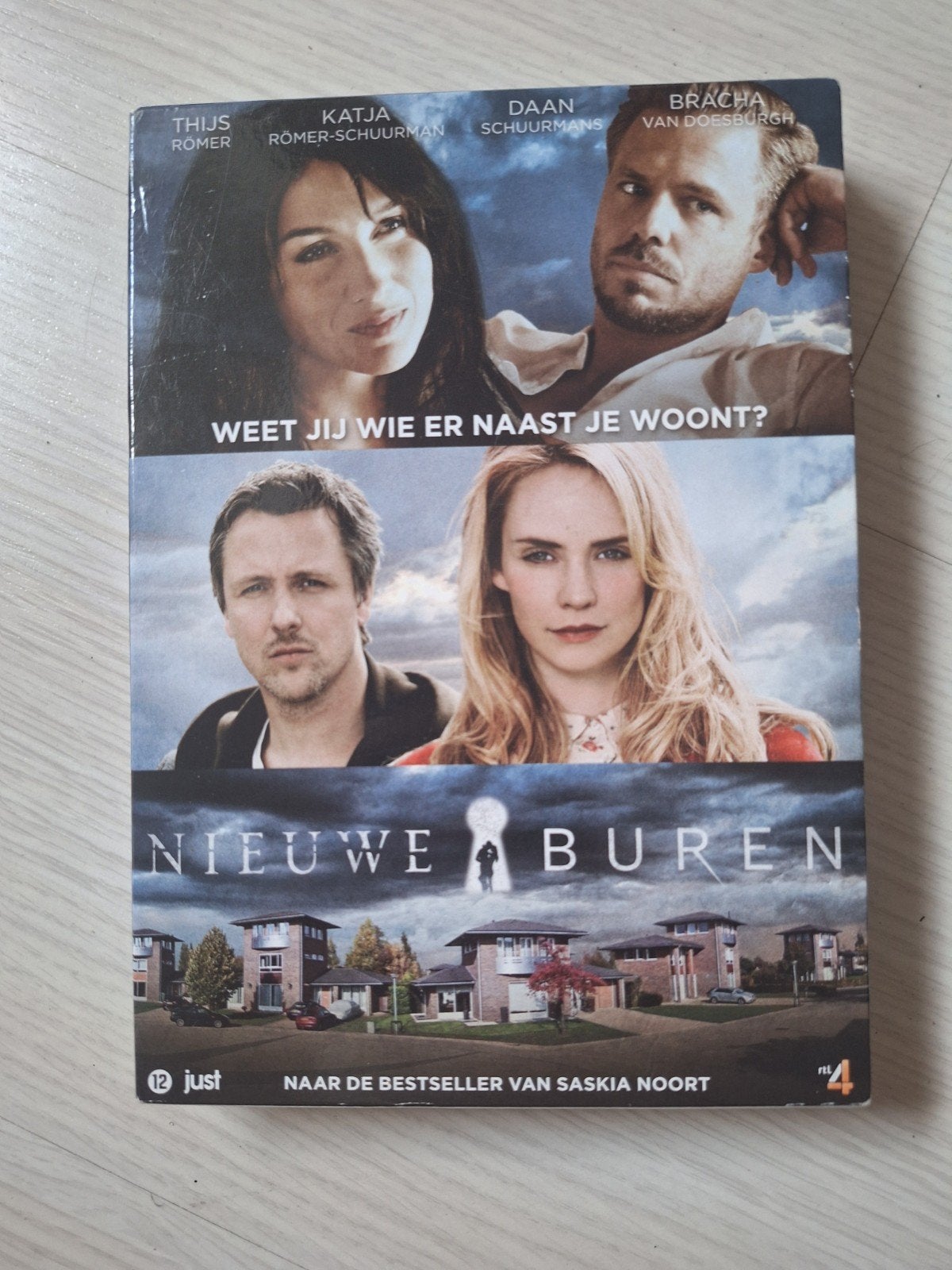 dvd serie nieuwe buren, Ophalen of Verzenden, Zo goed als nieuw