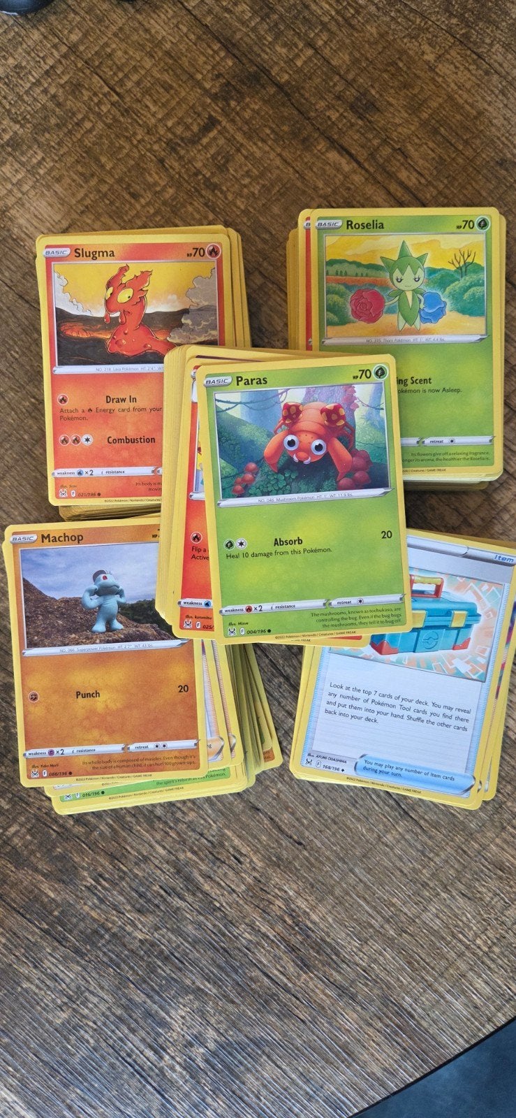 450x Lost origin bulk pokémon, Ophalen of Verzenden, Zo goed als nieuw, Meerdere kaarten