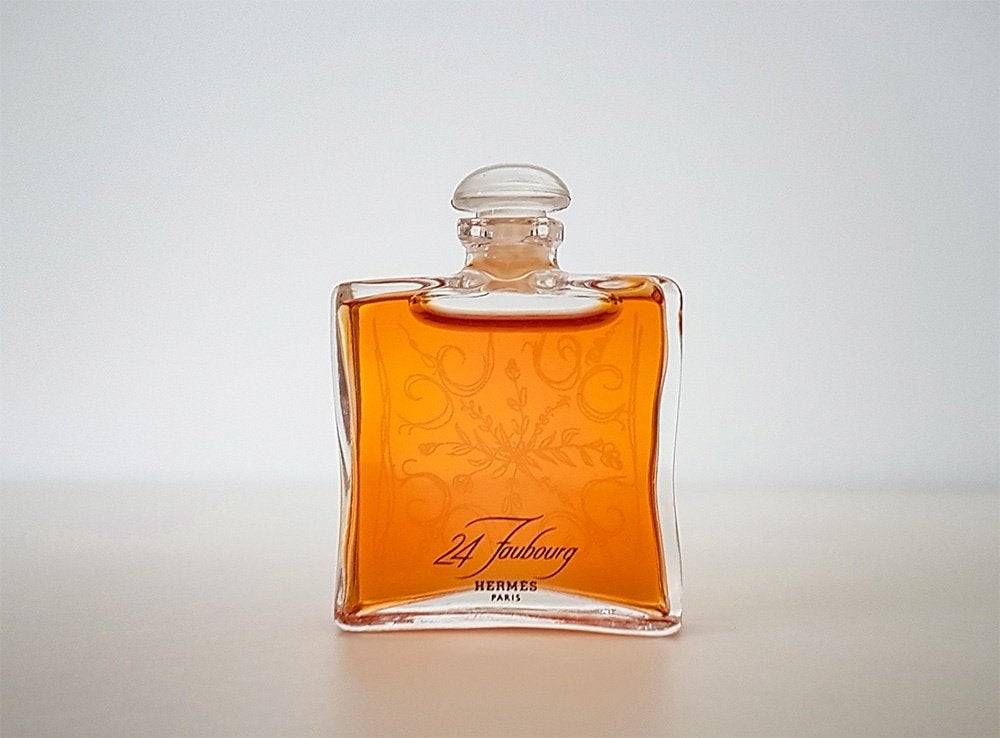 Hermès parfum miniatuur 24 Faubourg - EDT, Verzamelen, Ophalen of Verzenden, Zo goed als nieuw, Miniatuur, Gevuld