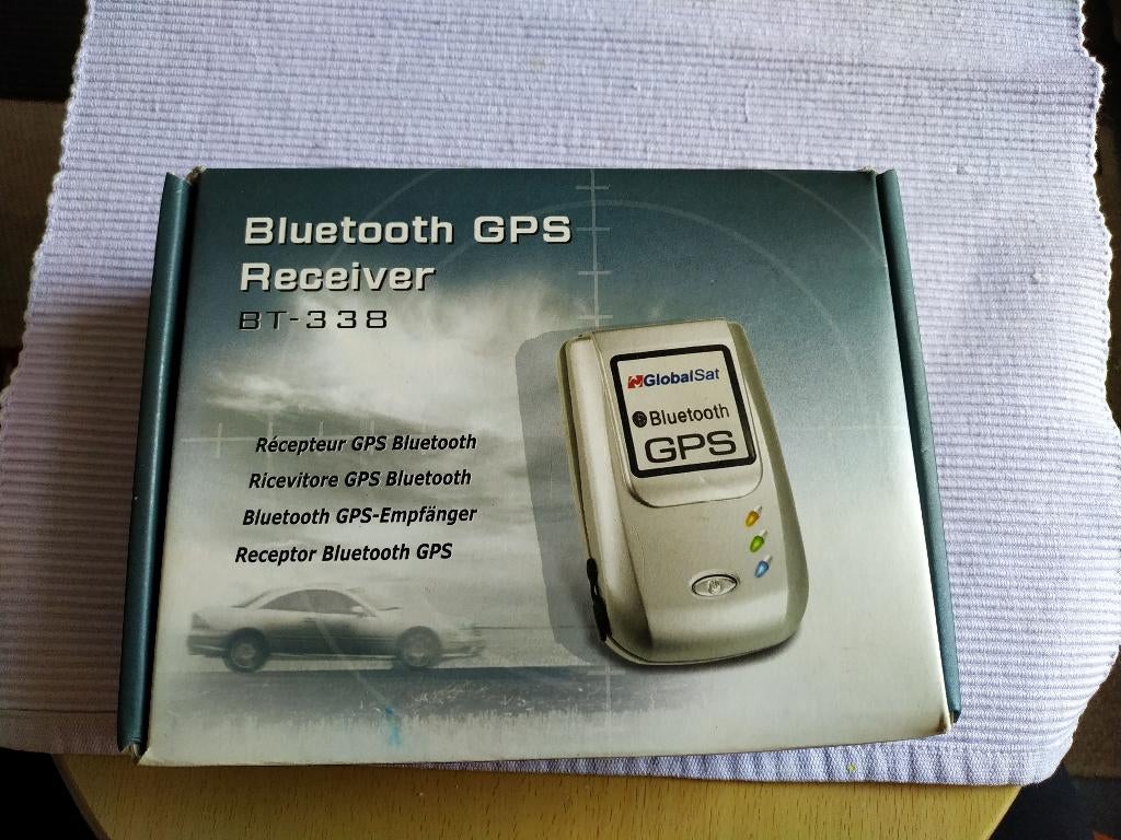 GlobalSat BT-338 Automotive GPS Receiver, Ophalen of Verzenden, Zo goed als nieuw