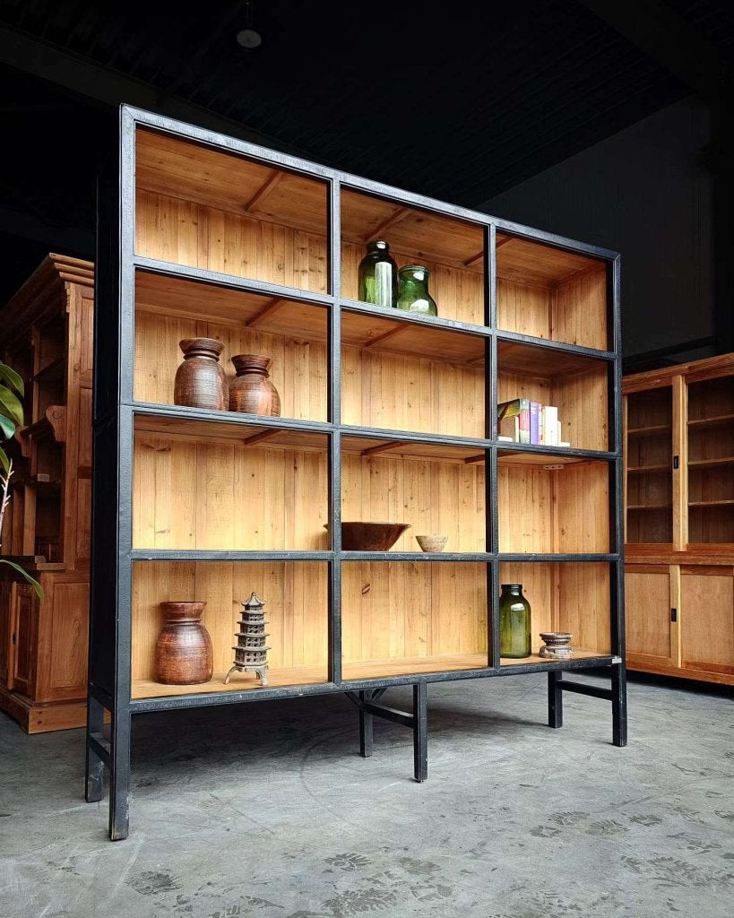 Gave zwarte boekenkast | Winkelkast sleets zwart #3334, Niet ingevuld, Met plank(en), Gebruikt, 200 cm of meer