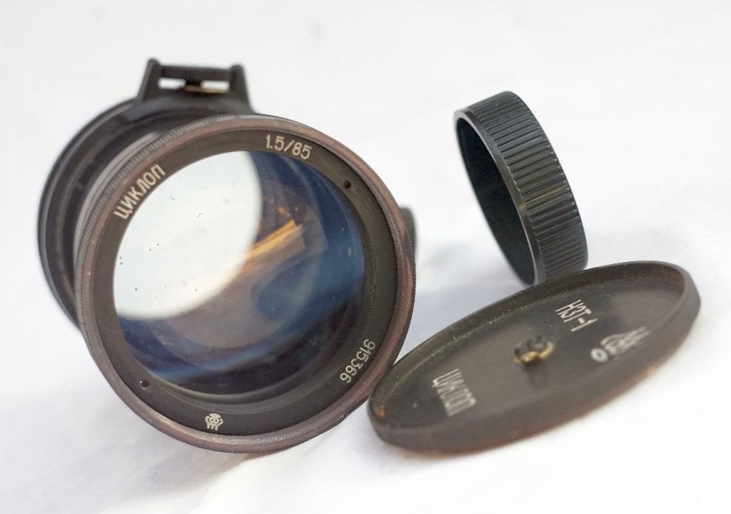 Soviet Cyclop 1.5/85mm (alternatief Helios-40-2) M42 mount, Ophalen of Verzenden, Gebruikt, Standaardlens
