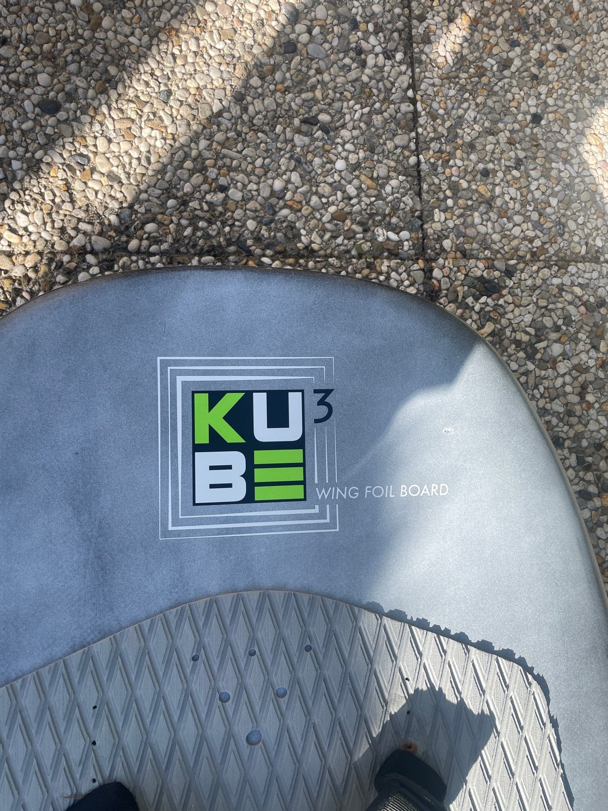 Gong Kube Wing Foil Board 100L met draagtas, Watersport en Boten, Wingsurfen, Ophalen, Gebruikt, Wingsurf-board