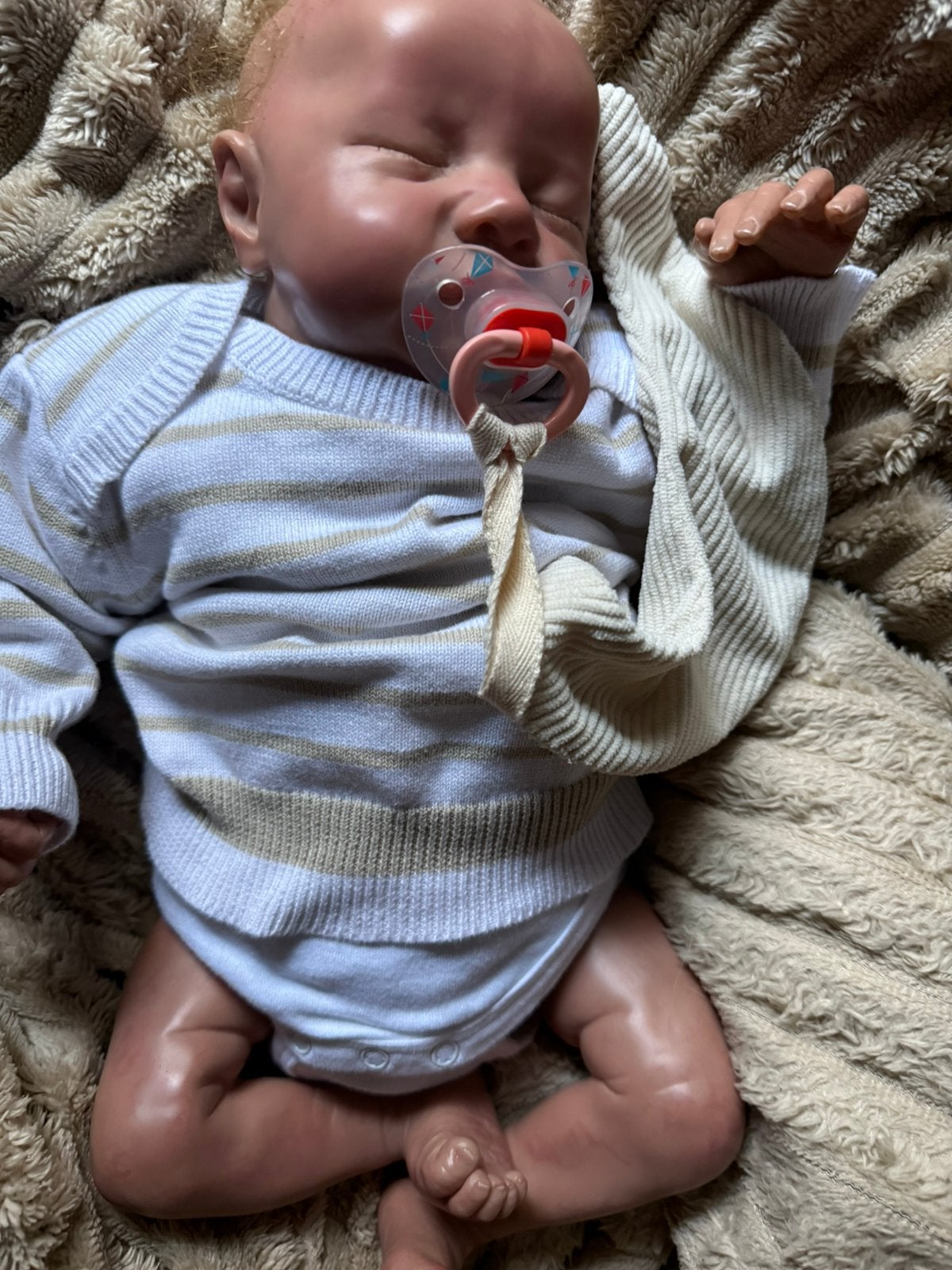 Reborn levi, Verzamelen, Ophalen, Zo goed als nieuw, Pop