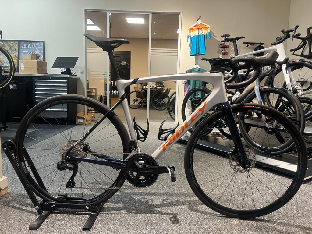 Ridley Fenix Maat M met Shimano 105 Di2, Fietsen en Brommers, Fietsen | Racefietsen, 28 inch, Carbon, Zo goed als nieuw, Meer dan 20 versnellingen