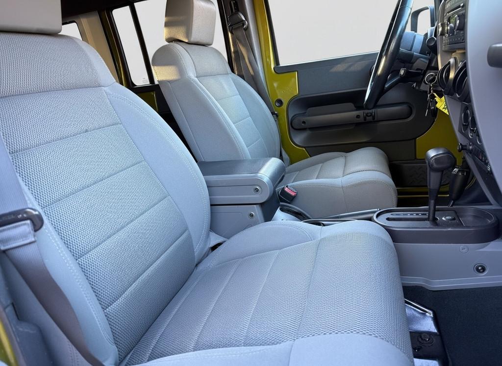 Jeep Wrangler Unlimited 3.8 Sahara 6cil aut. 4WD Incl. softt, Auto's, Gebruikt, 120 €/maand, Bedrijf, Wrangler