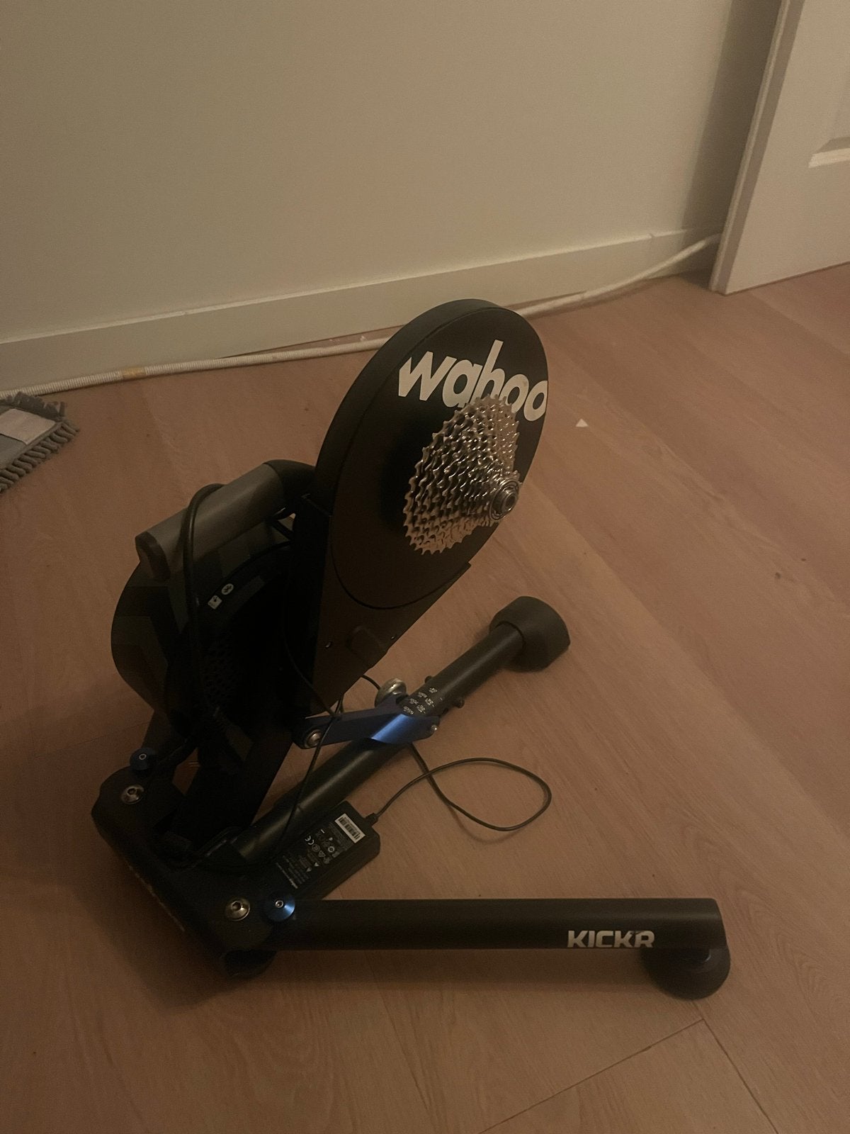 Wahoo KICKR Fiets Trainer - Zo goed als nieuw, Ophalen, Zo goed als nieuw, Overige typen