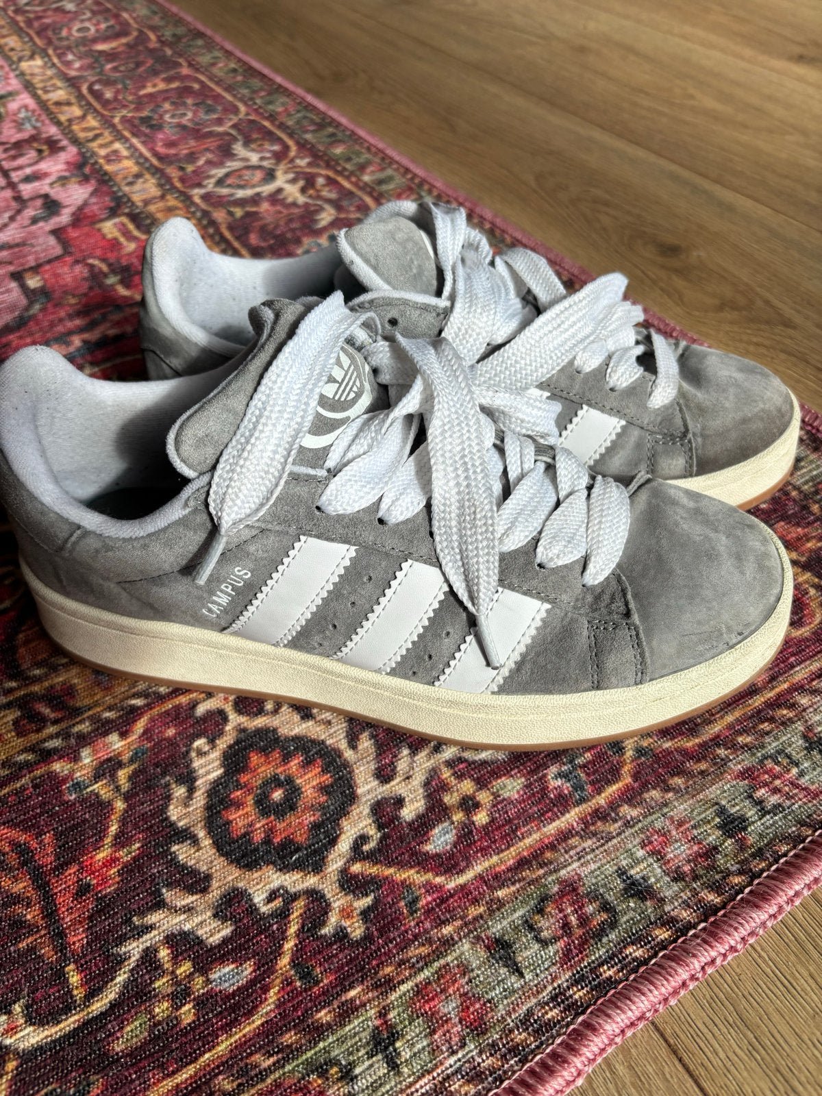 Adidas Campus sneakers grijs maat 41 1/3, Verzenden, Gedragen, Grijs, Sneakers of Gympen